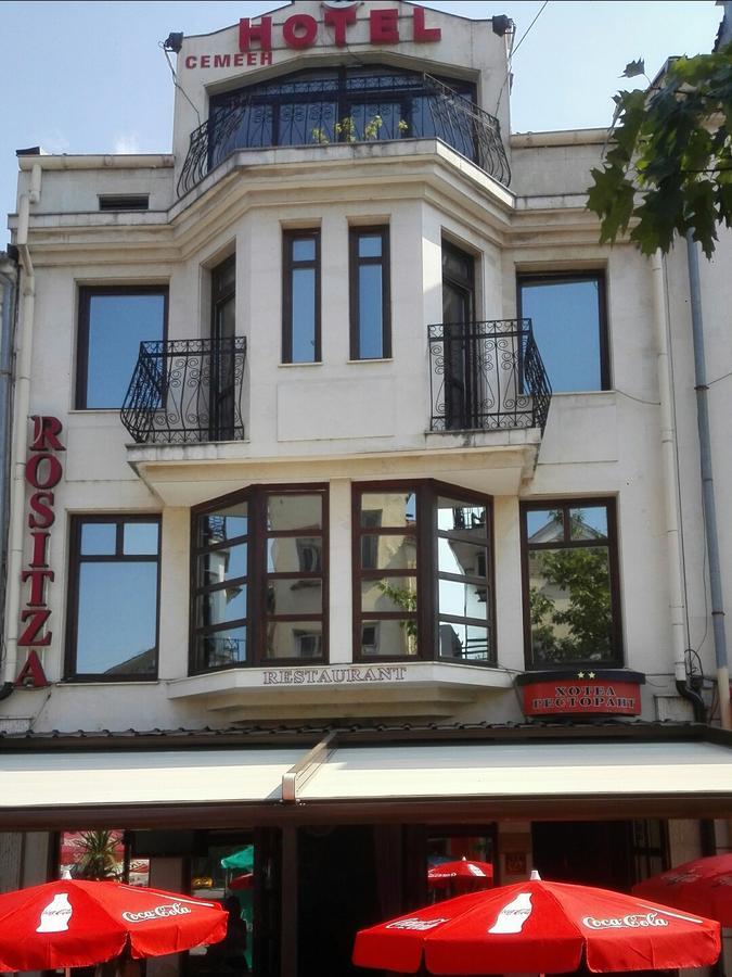 Family Hotel Rositsa 塞夫利耶沃 外观 照片